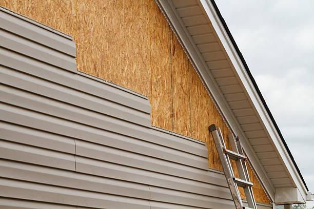 24/7 Emergency Siding Contractor experts in Lawn, PA